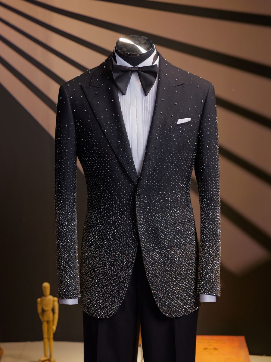 Galaxy Tuxedo — view 1 of 6