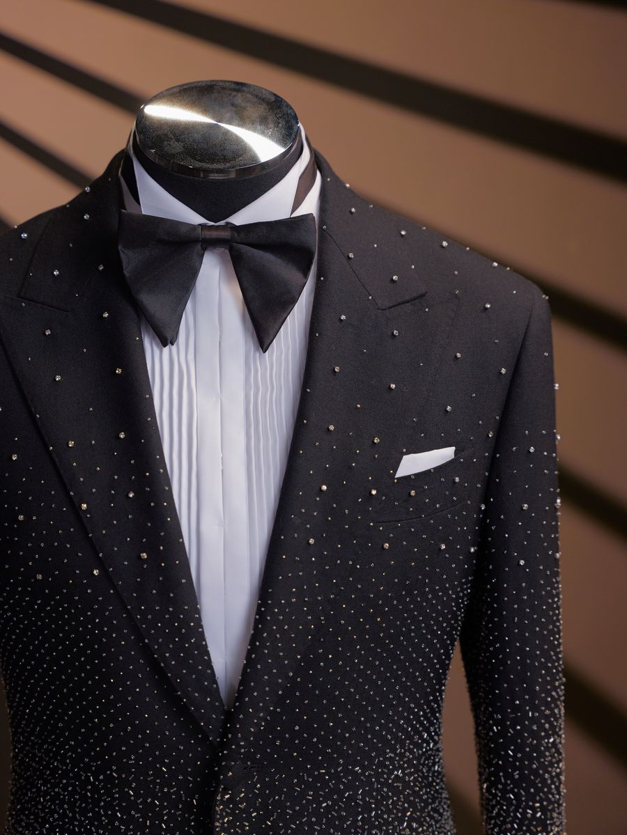 Galaxy Tuxedo — view 3 of 6